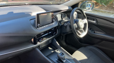 Nissan Qashqai 1.3 DiG-T MH 158 Acenta Premium 5dr Xtronic Petrol Hatchback